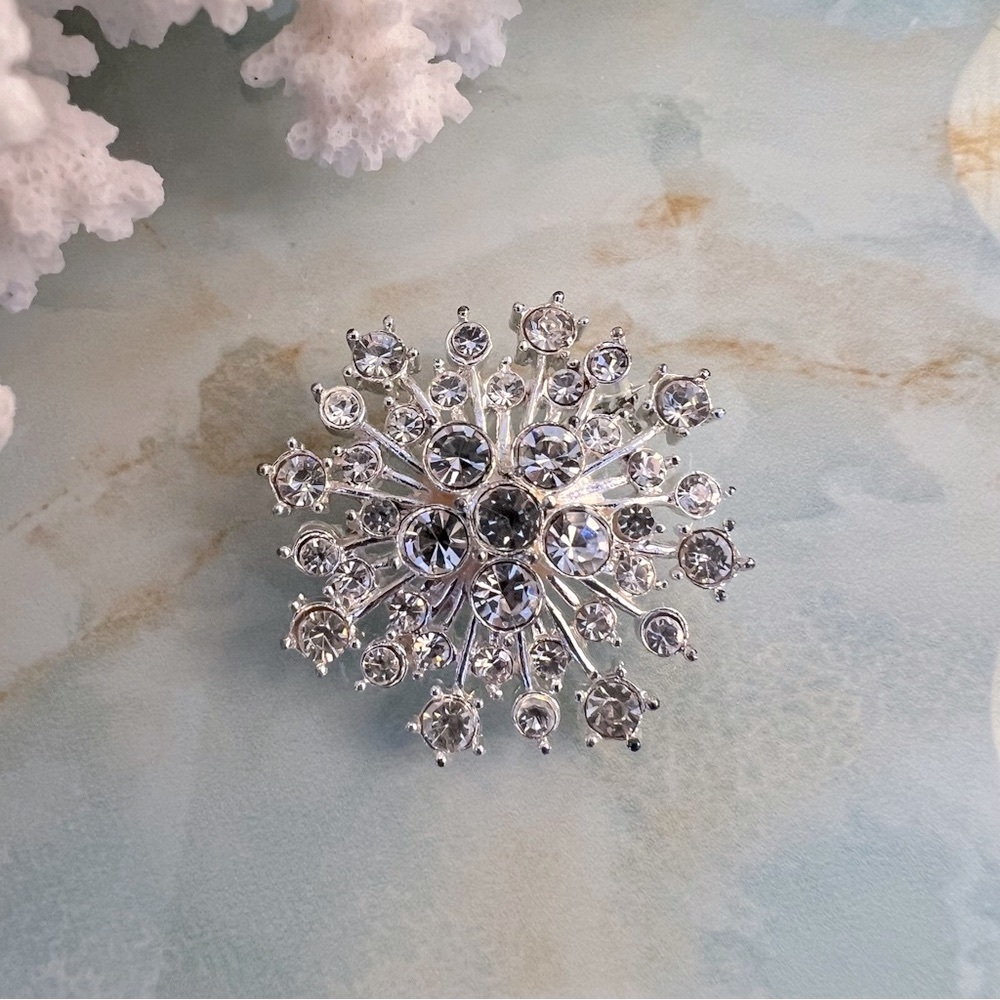 Vintage Rhinestone Snowflake Brooch